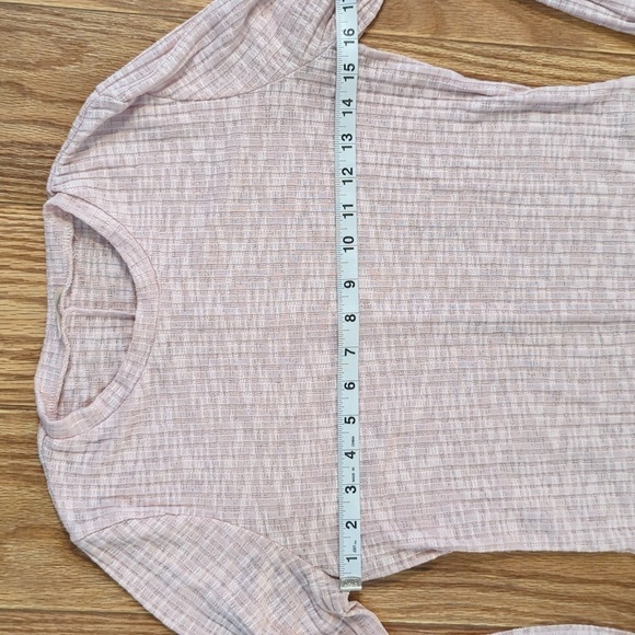 Free People Intimately Aura pink ribbed thermal-style crewneck shirt size medium - Picture 3 of 7